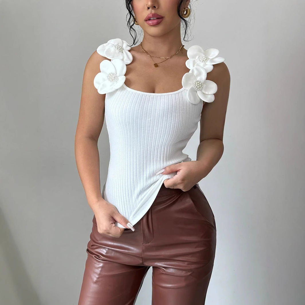 ELIANA BLOMSTER ÆRMEØS TOP