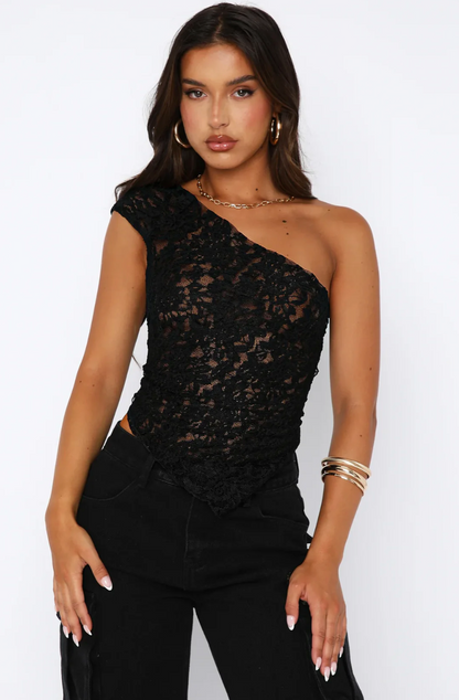 LILA LACE TOP