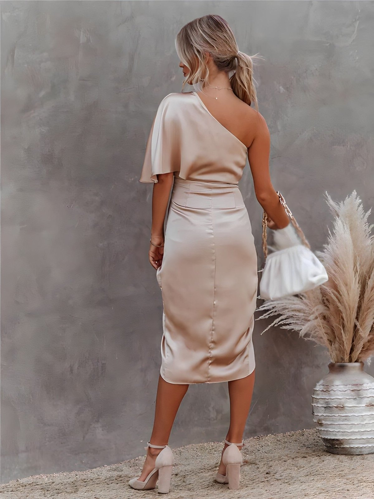 DHALIA | ELEGANT ASYMMETRISK KJOL E