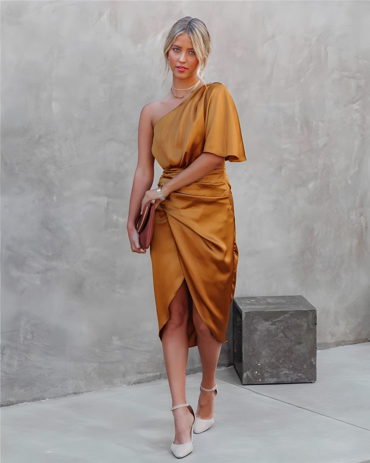 DHALIA | ELEGANT ASYMMETRISK KJOL E