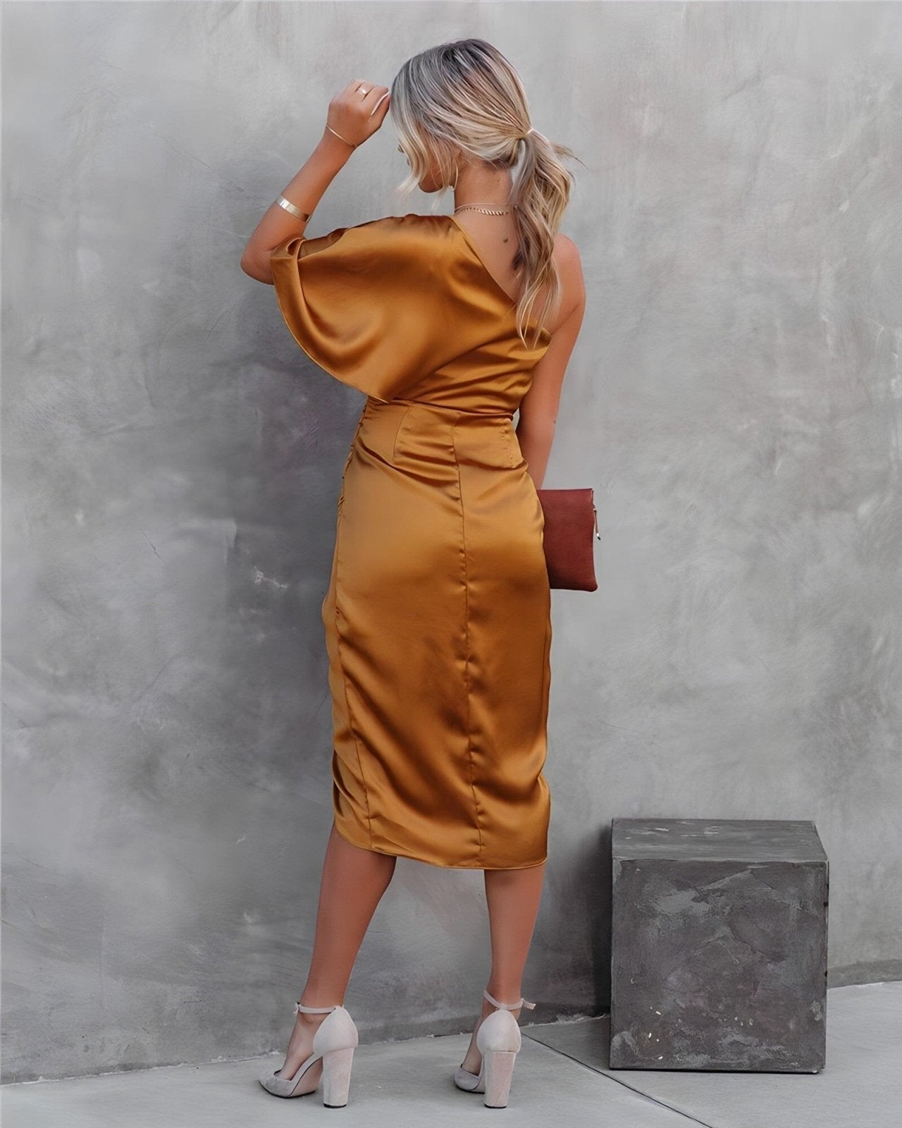 DHALIA | ELEGANT ASYMMETRISK KJOL E